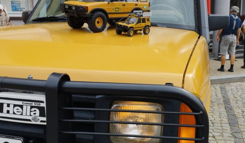 
								1991 LandRover Discovery Camel Trophy plné									