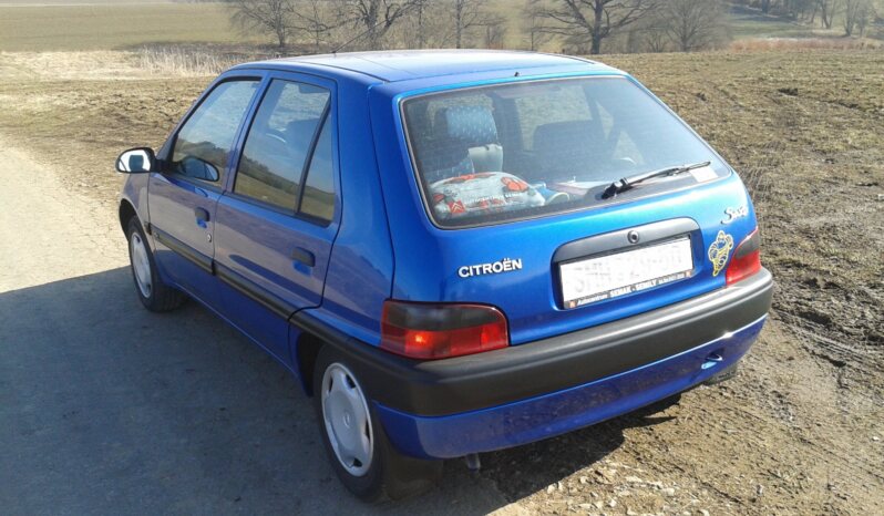 
								1996 Citroen Saxo plné									
