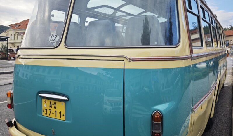 
								1971 Škoda 706 RTO LUX plné									