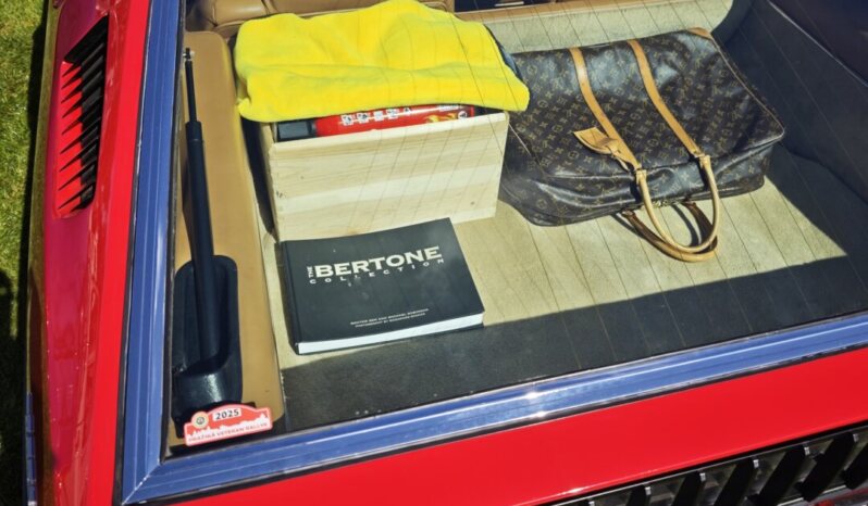 
								1969 Lamborghini Espada plné									