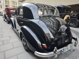 1953 Mercedes-Benz 220 W187