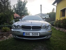 
										2001 Jaguar X-Type plné									