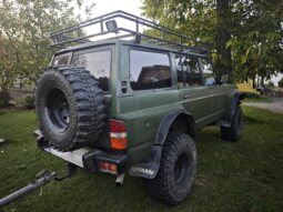 
										1992 Nisan Patrol GR Y60 plné									