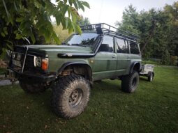 
										1992 Nisan Patrol GR Y60 plné									