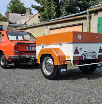 1983 Škoda 105 + kempík