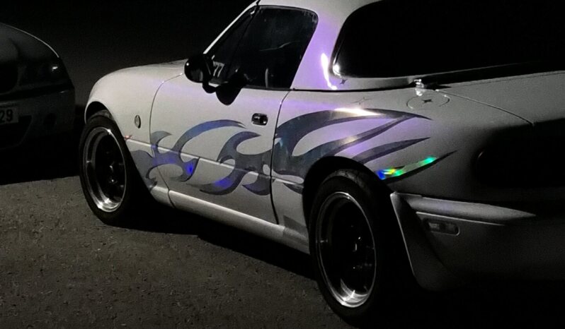 
								Mazda Miata MX-5 NA 1992 plné									