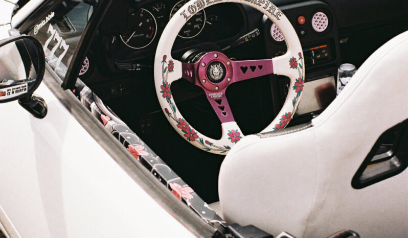 
								Mazda Miata MX-5 NA 1992 plné									