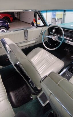 
										1965 Chevrolet Impala plné									